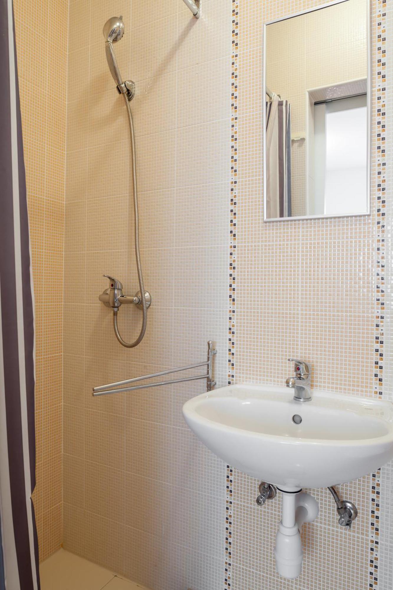 Apartments Leut 80M From The Sea ポドゥゴラ 部屋 写真