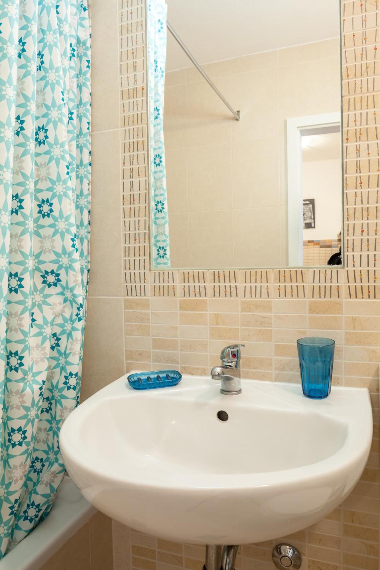 Apartments Leut 80M From The Sea ポドゥゴラ 部屋 写真