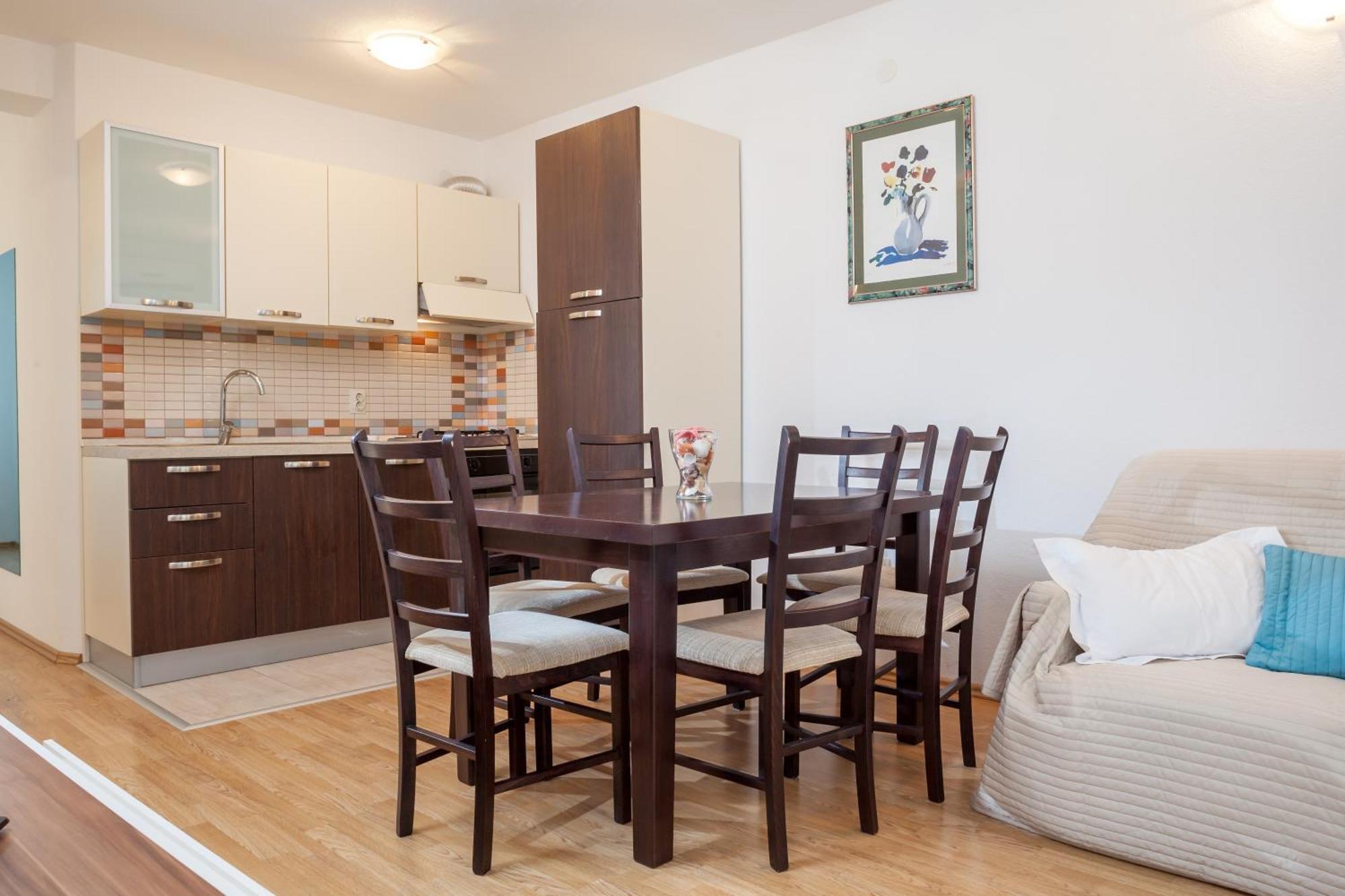 Apartments Leut 80M From The Sea ポドゥゴラ エクステリア 写真